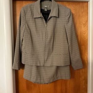 Women's Petite Tan Skirt Suit